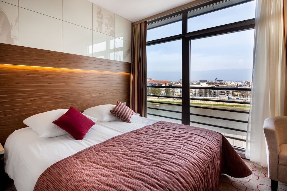 Double Room, River View