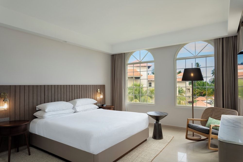 Premier Villa (1 KING BED)