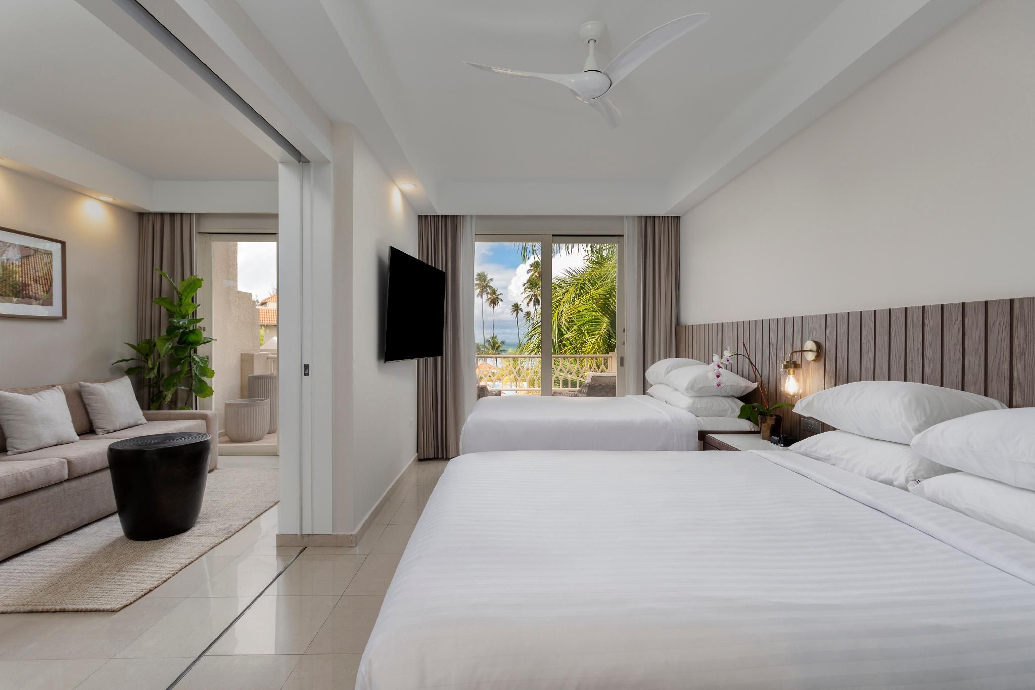 2 Queen Beds Ocean View Deluxe Villa