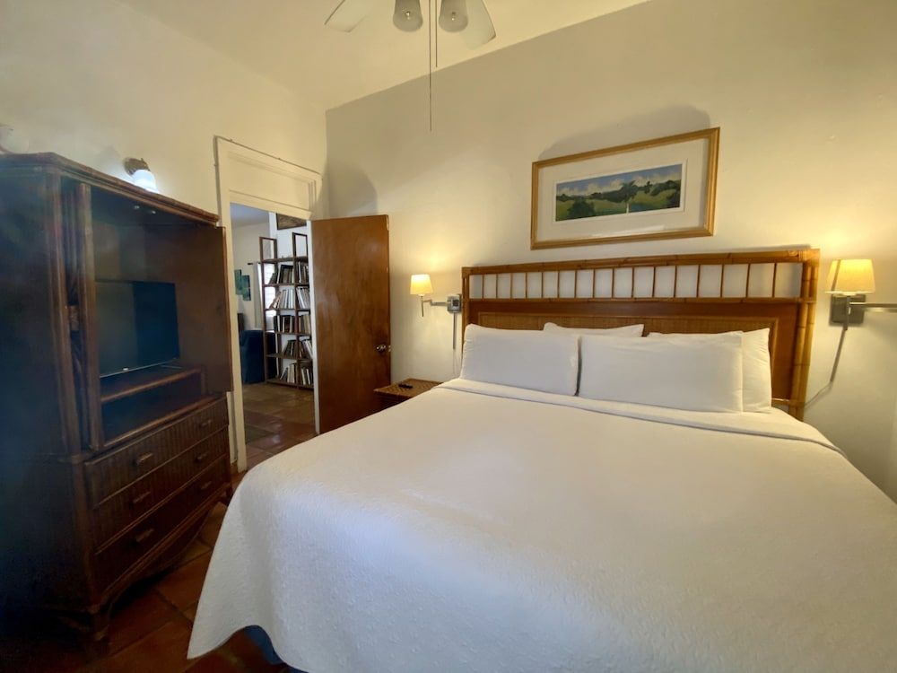 2 Bedroom Apartment Suite