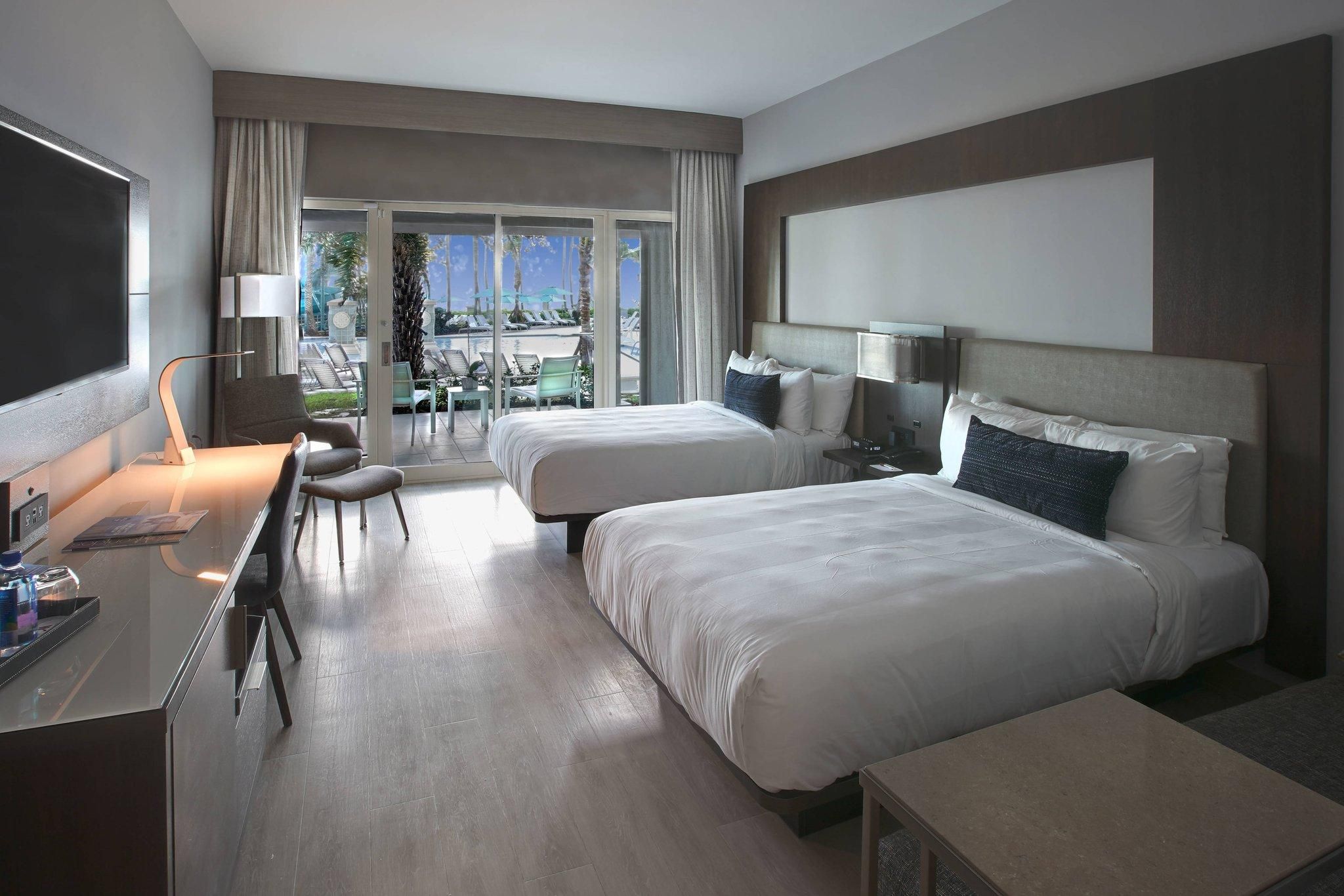 Guest Room, 2 Double, Pool View, Cabana Building, Pool Access