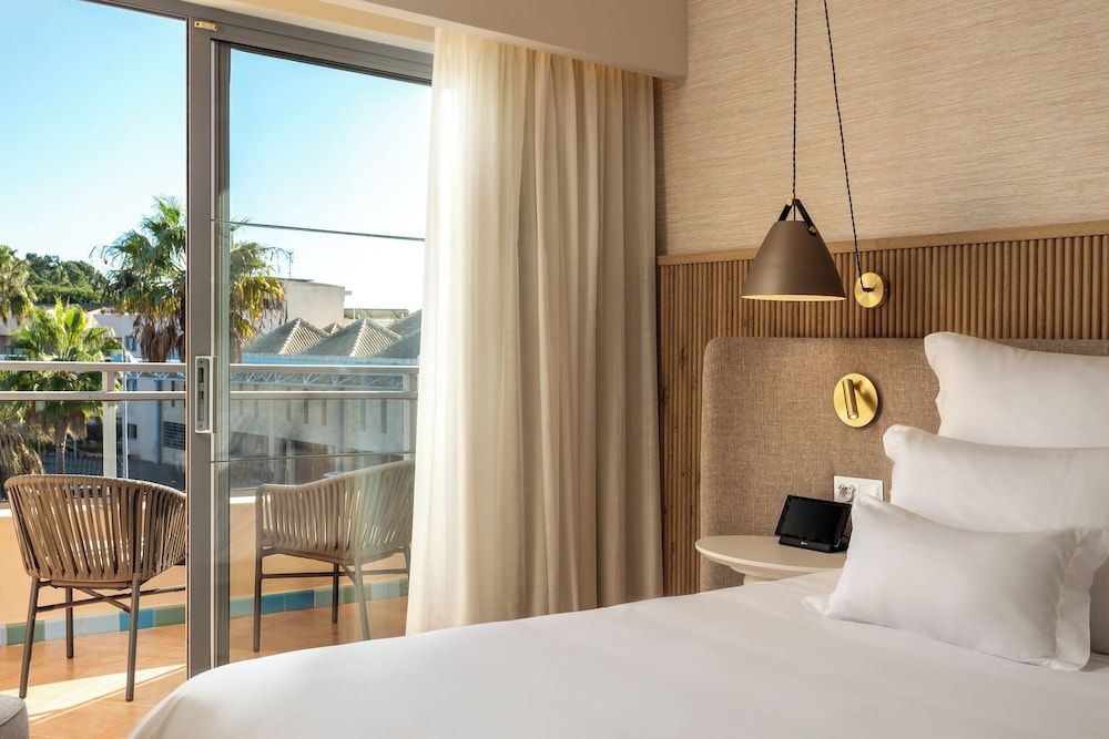 Grande Real Santa Eulalia Resort Classic Double or Twin Room, Resort View