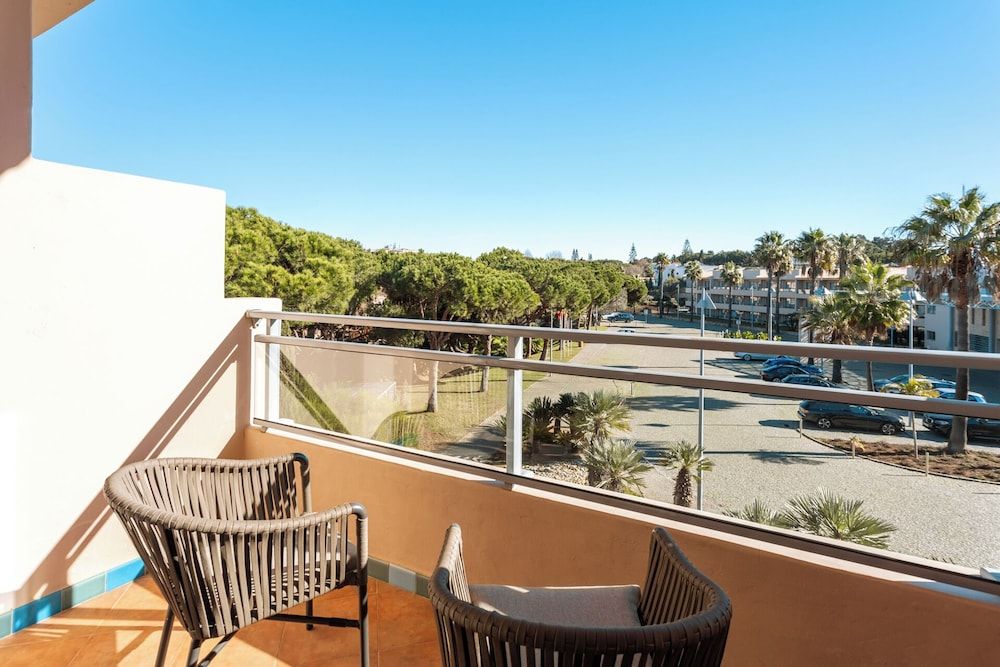 Grande Real Santa Eulalia Resort Classic Double or Twin Room, Resort View 4