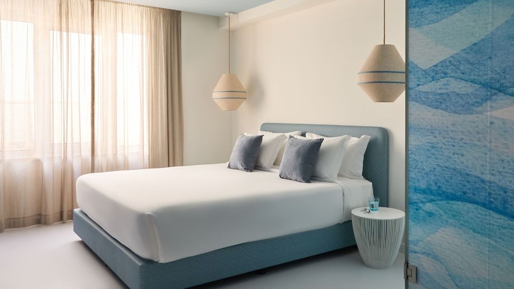 Suite, 1 King Bed