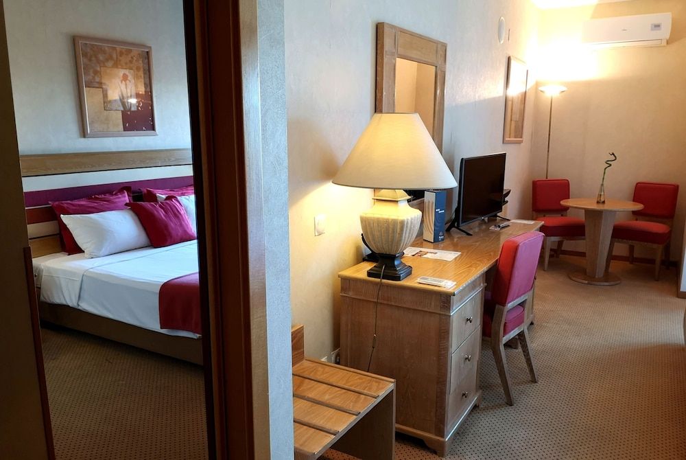 Hotel Riviera Junior Suite 12