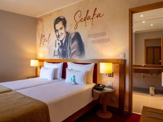 Vila Gale Estoril Hotel Twin Room (2 Adults + 1 Child) 6