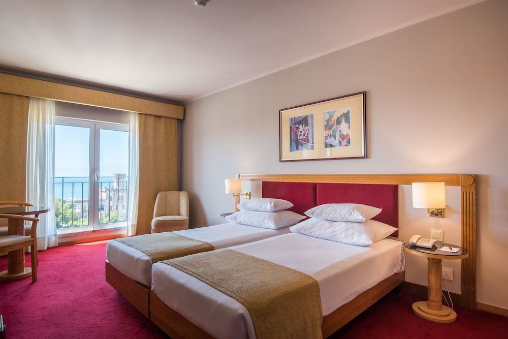 Vila Gale Estoril Hotel Double Room Single Use, Sea View 3