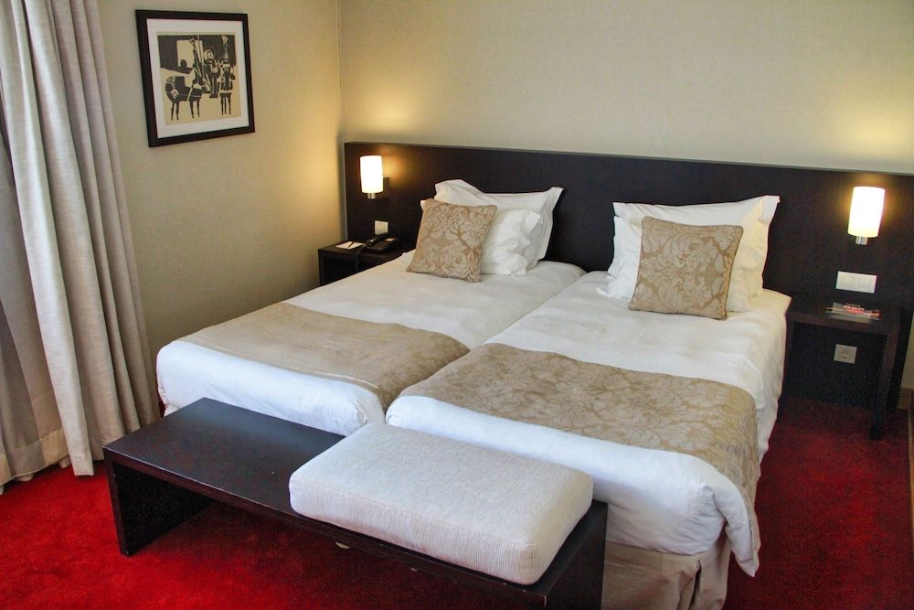 Lutecia Smart Design Hotel Double or Twin Room, City View 5