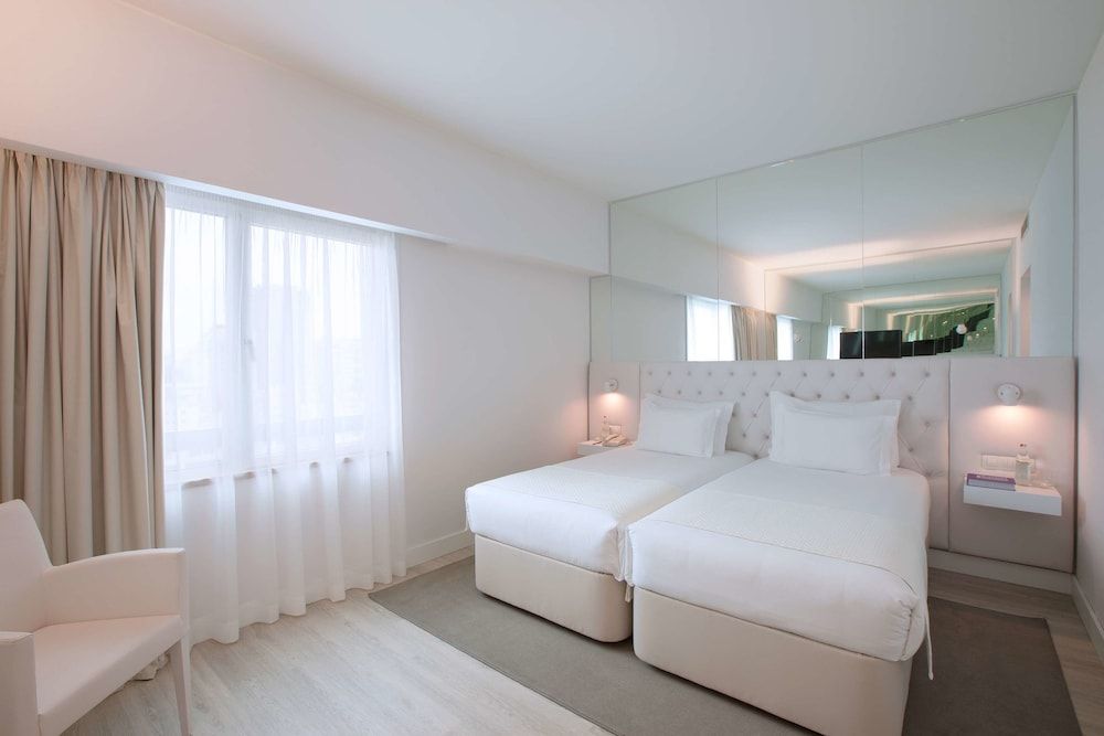 Lutecia Smart Design Hotel Double or Twin Room, City View 3