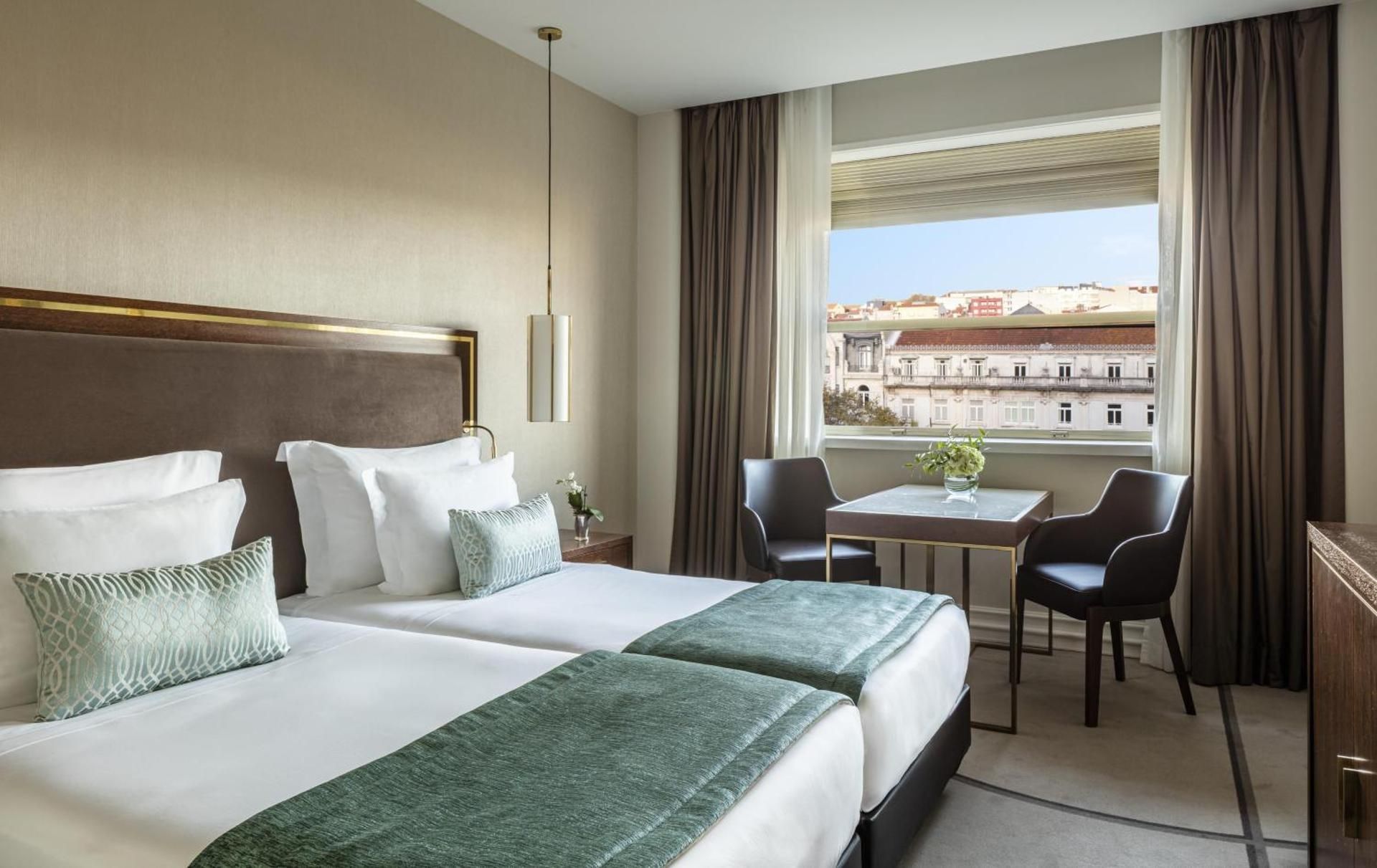 Tivoli Avenida Liberdade Lisboa – A Leading hotel of the world Deluxe Room Avenue View 2