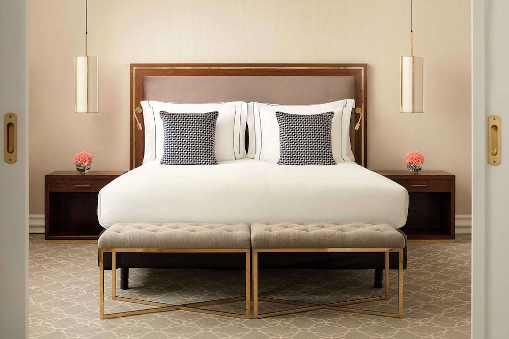 Premium Suite (Extra Bed 2 Ad + 1 Ch)