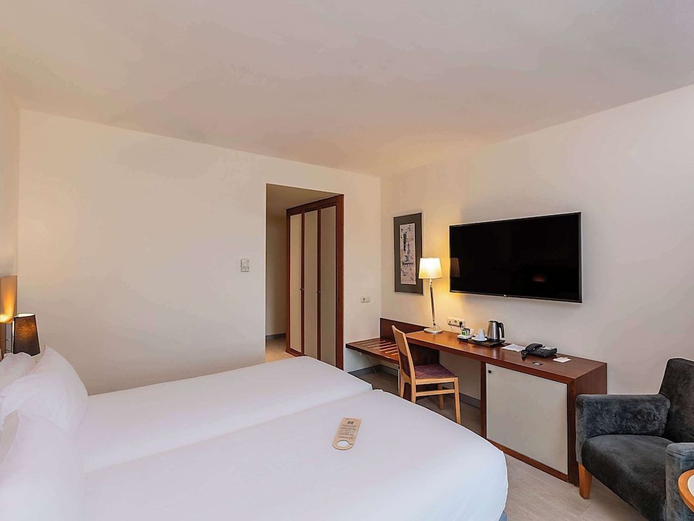 undefined Mercure Lisboa Hotel
