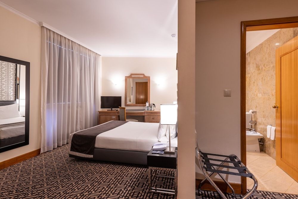 undefined Hotel Mundial 5