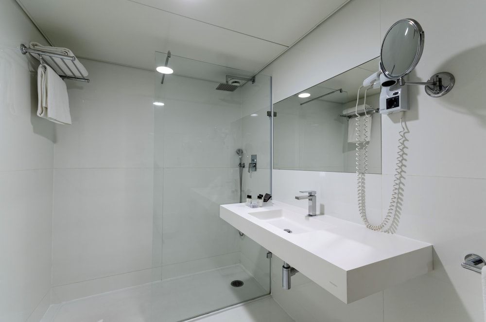 Olissippo Marques de Sa Double or Twin Room (2 adults + 1 child) 10