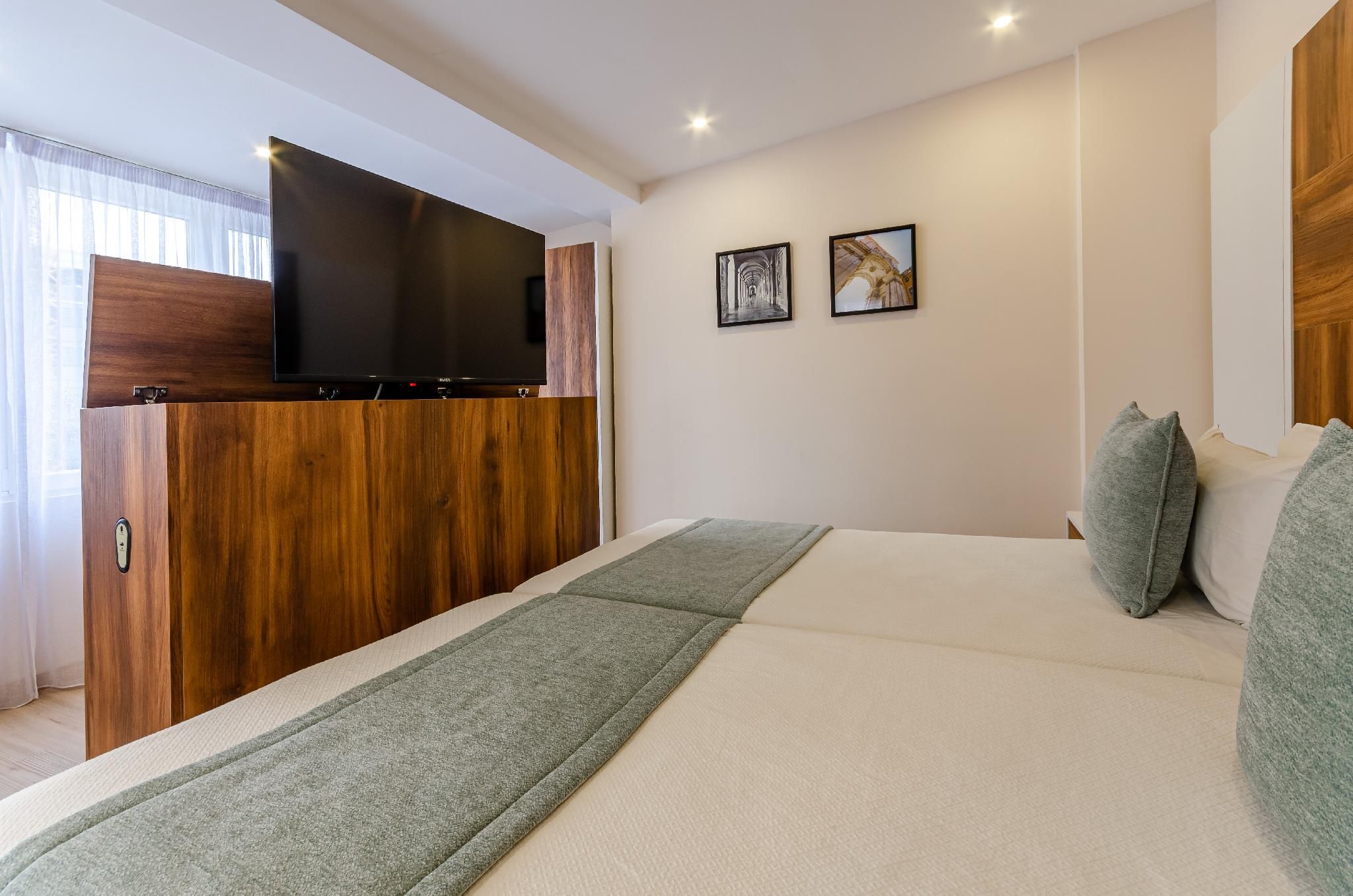 undefined Hotel Avenida Park 6