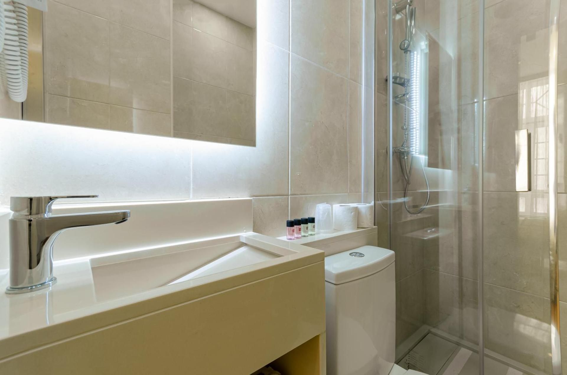 Hotel Duas Nacoes Superior Twin 3