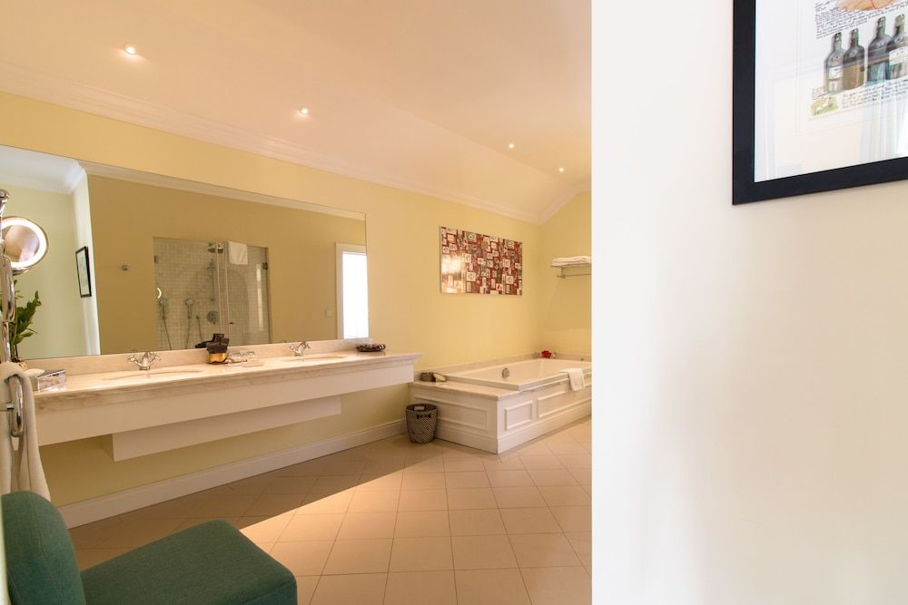 The Vintage House - Douro Master Suite Douro River View 5