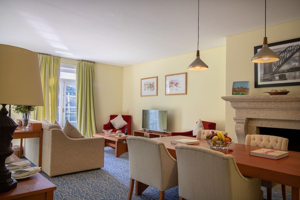 The Vintage House - Douro Master Suite Douro River View 9