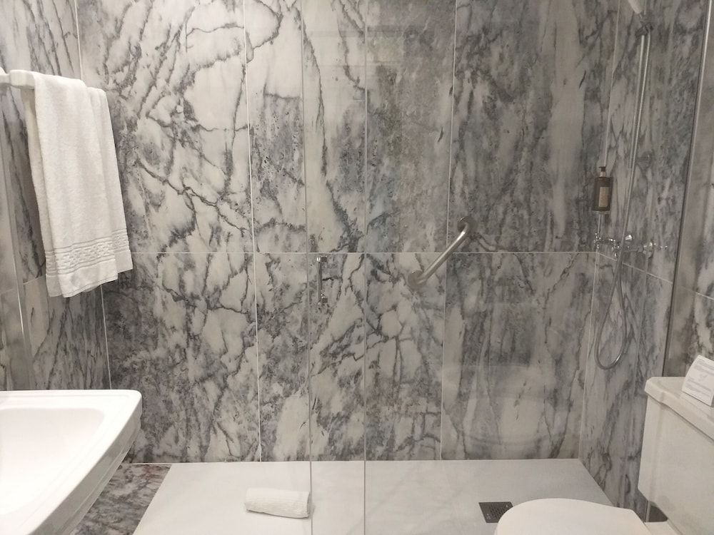 Grande Hotel do Porto Classic Twin Room 5