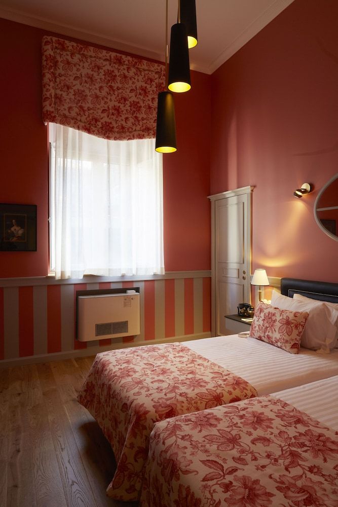 Grande Hotel do Porto Classic Twin Room 2