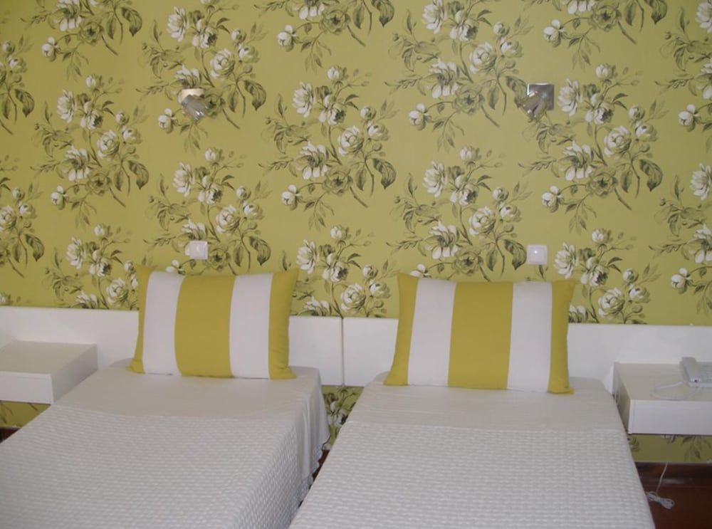 Praia Dourada Hotel Standard Single Room 3