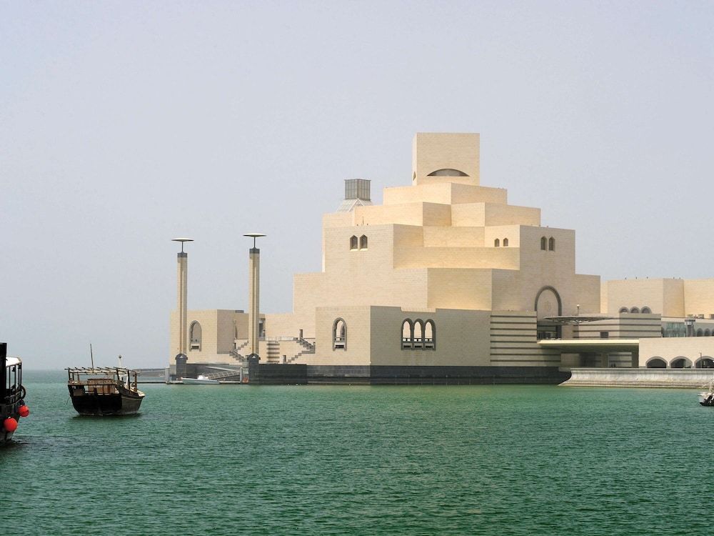 undefined Mövenpick Hotel Doha 7