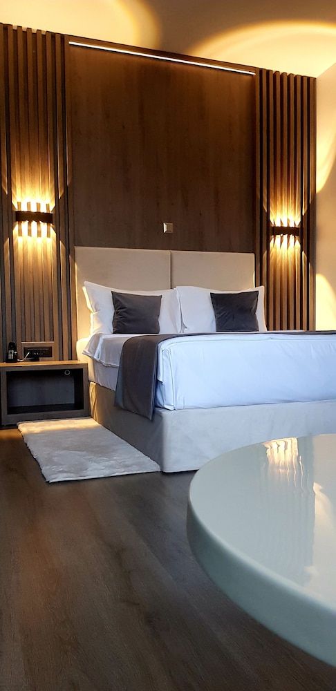 Unique Boutique Standard Double Room, 1 Queen Bed (10% off in nearby restaurant) 8