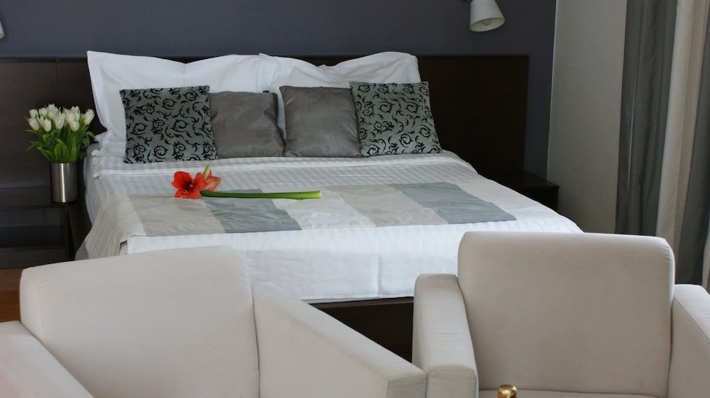 Unique Boutique Standard Double Room, 1 Queen Bed (10% off in nearby restaurant) 7