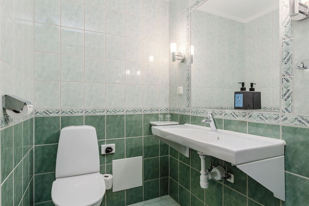 Comfort Hotel Eskilstuna Deluxe Room, Non Smoking 5