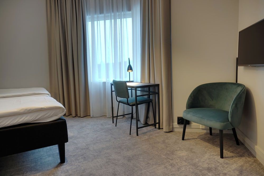 First Hotel Jönköping Standard Twin Room 3