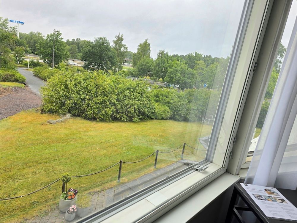 First Hotel Jönköping Standard Family Street View 4