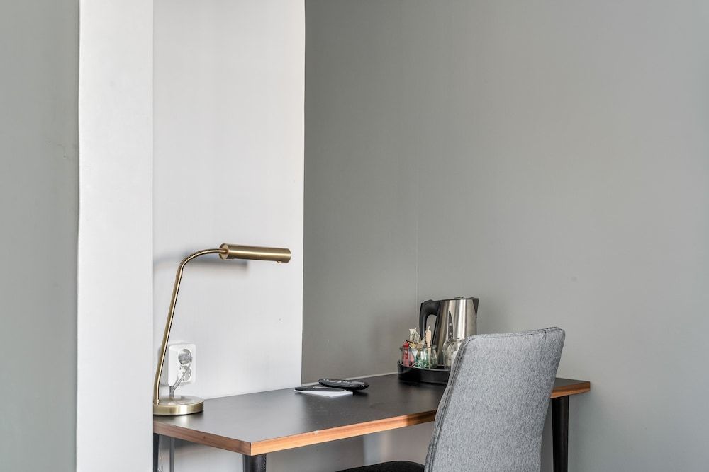 Home Hotel Tapto Standard Room, 2 Twin Beds 12