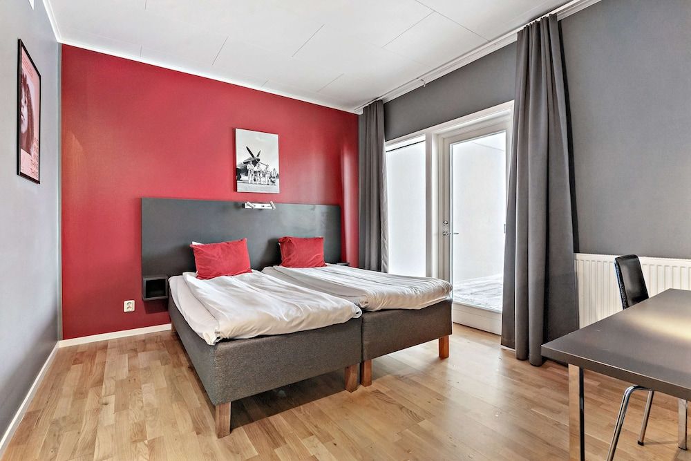 Aiden by Best Western Stockholm Arlanda Airport Superior Room, 1 King Bed, Non Smoking, Balcony (first night parking included) 2