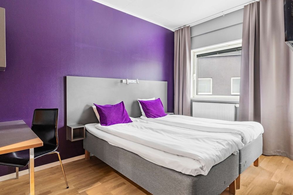 Aiden by Best Western Stockholm Arlanda Airport Economy Room, 1 Double Bed, Non Smoking (first night parking included) 2