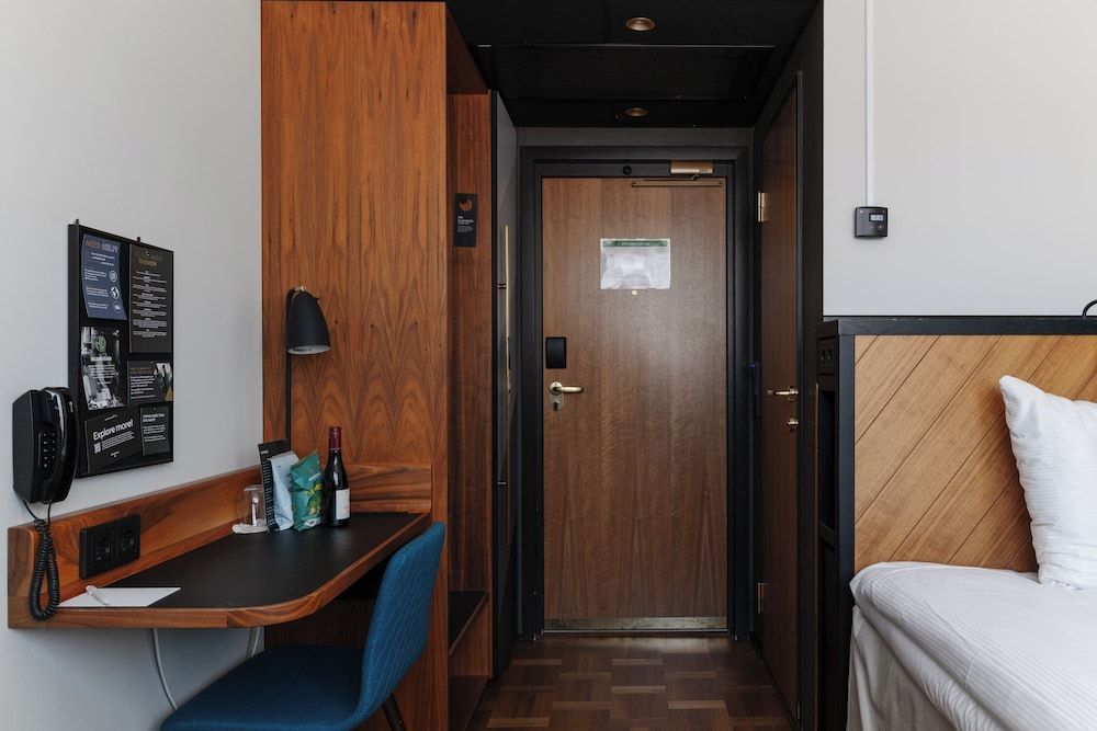 Clarion Hotel Amaranten Double Room (Compact) 8