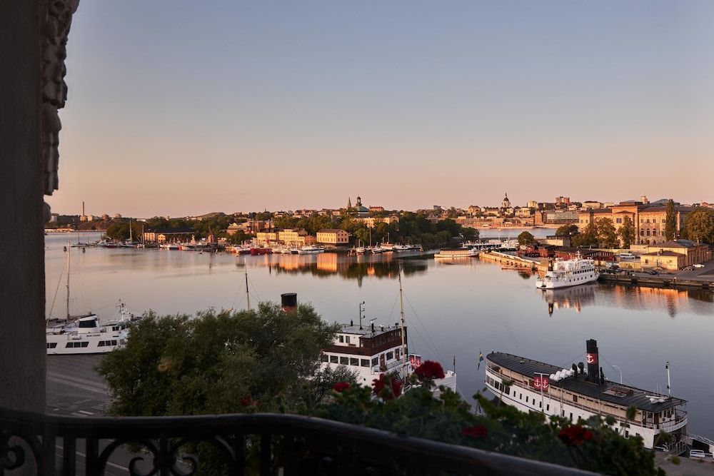 undefined Hotel Diplomat 9