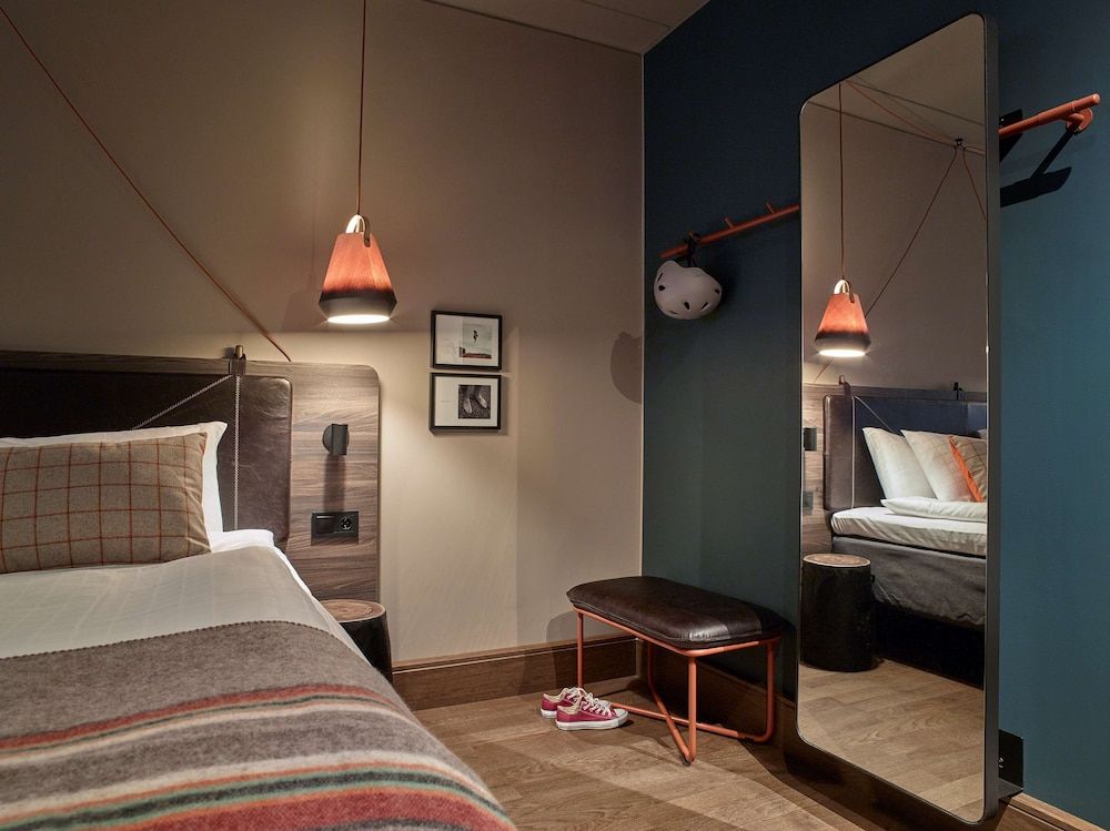 Downtown Camper by Scandic Classic Room, 1 King Bed (Sleep, Without Window) 3