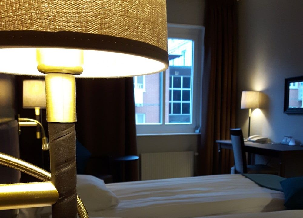 Home Hotel Uman Standard Room, 2 Twin Beds 5