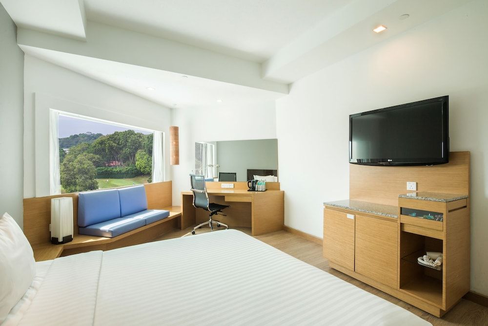 Village Hotel Changi by Far East Hospitality Deluxe Room 6