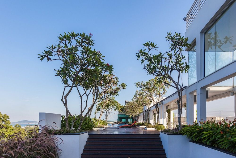 undefined Village Hotel Changi by Far East Hospitality 7