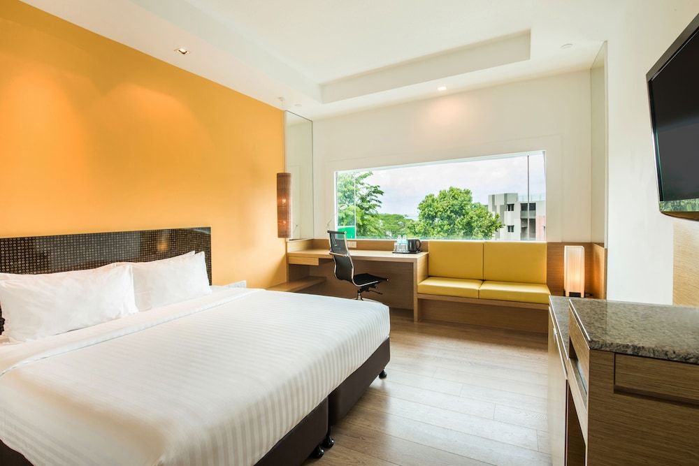Village Hotel Changi by Far East Hospitality Deluxe Room 3
