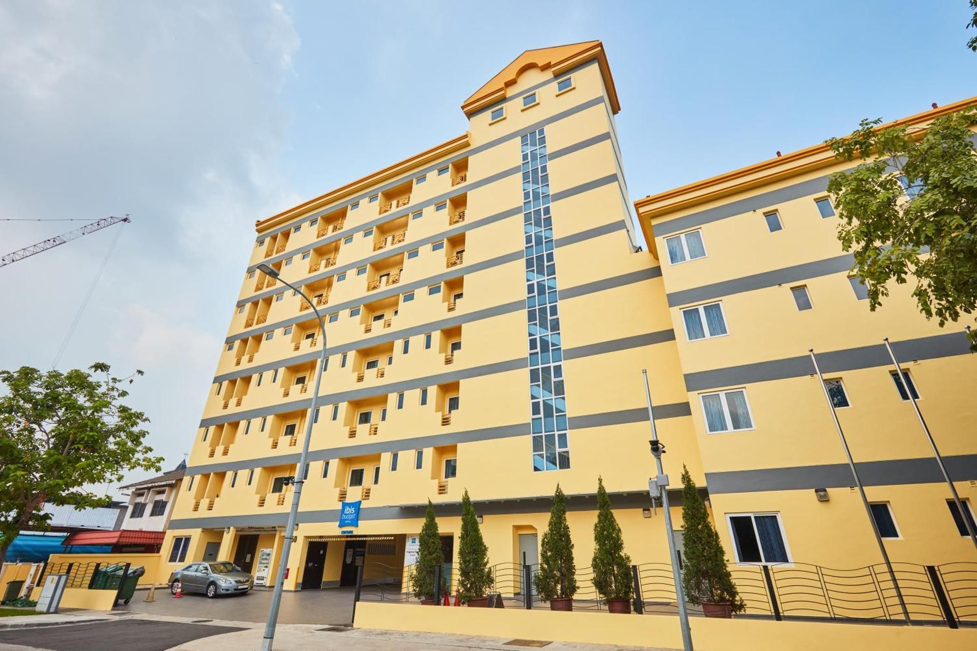 undefined ibis budget Singapore Crystal 3