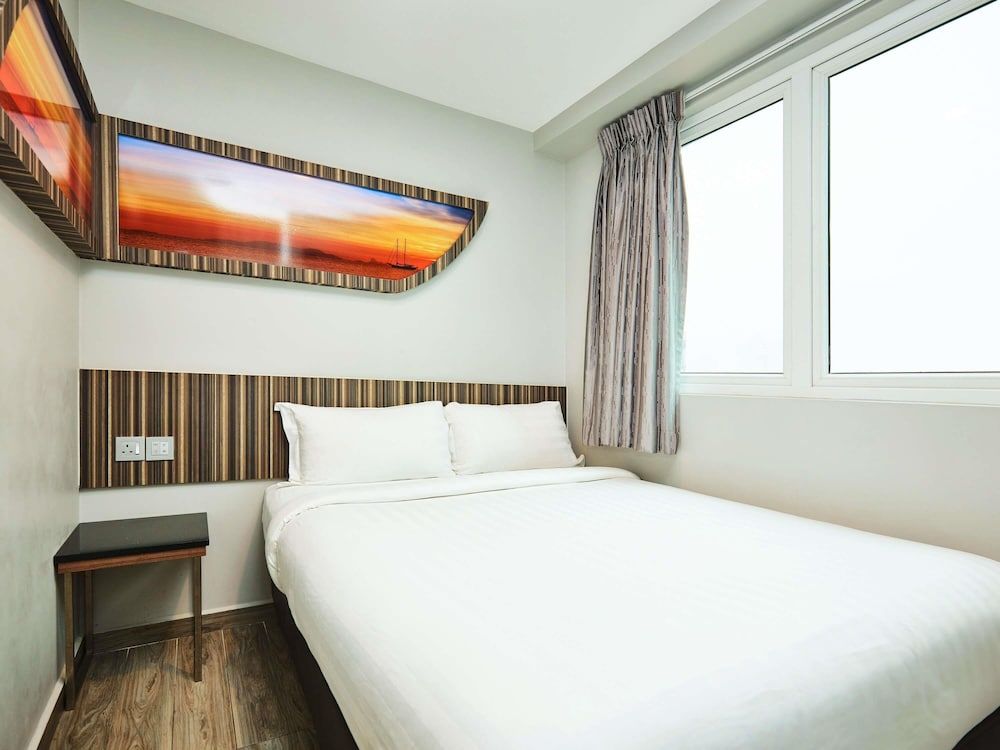 undefined ibis budget Singapore Selegie 5