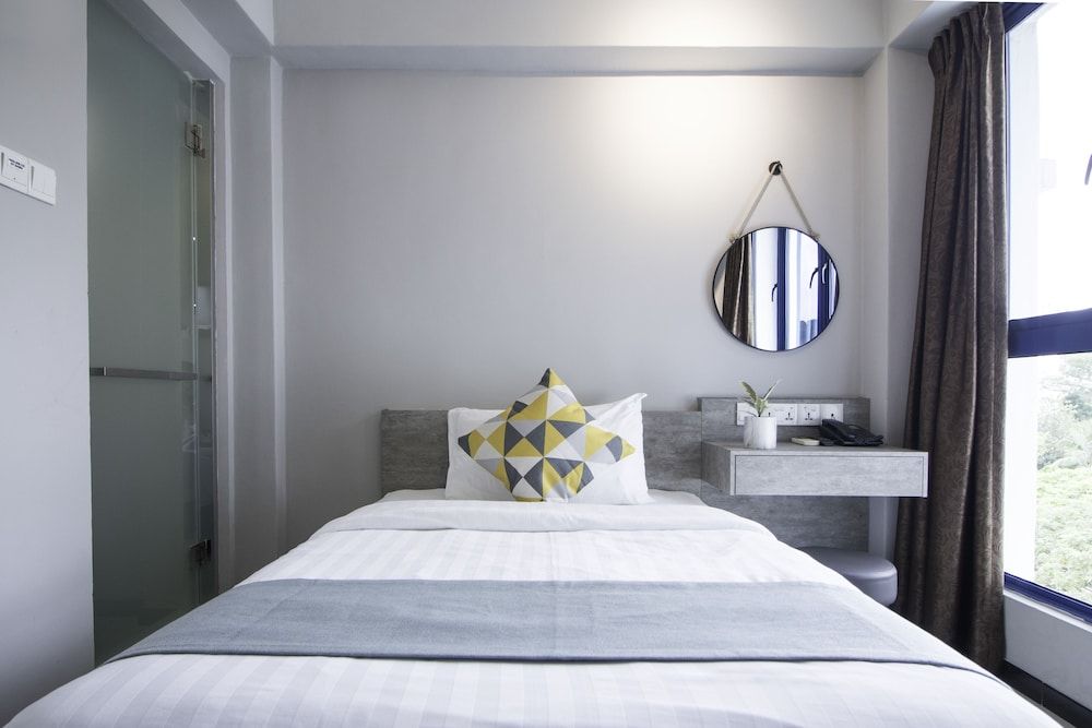 undefined Harbour Ville Hotel 7