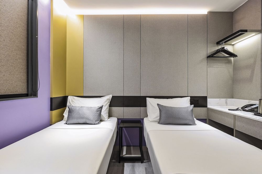 undefined Hotel 81 Palace 9