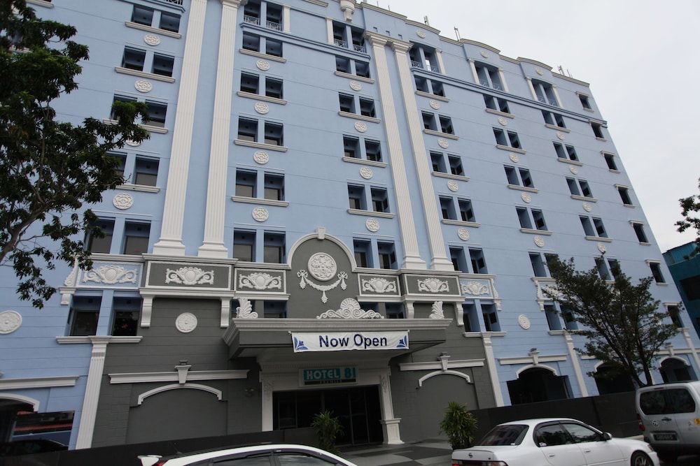 undefined Hotel 81 Premier Star 2