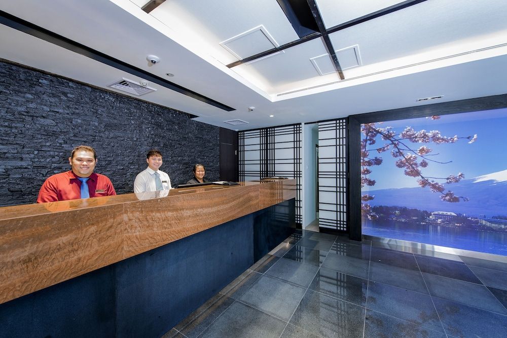 undefined Hotel 81 Premier Star 5