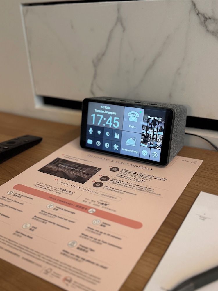 undefined Orchard Hotel Singapore 10