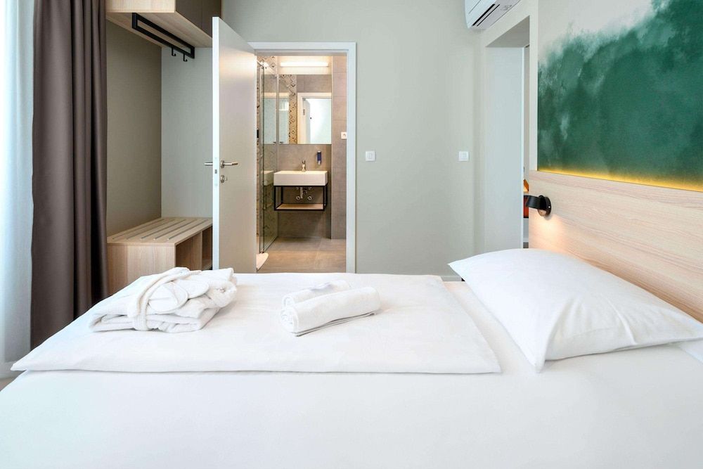 undefined B&B Hotel Ljubljana Park 3