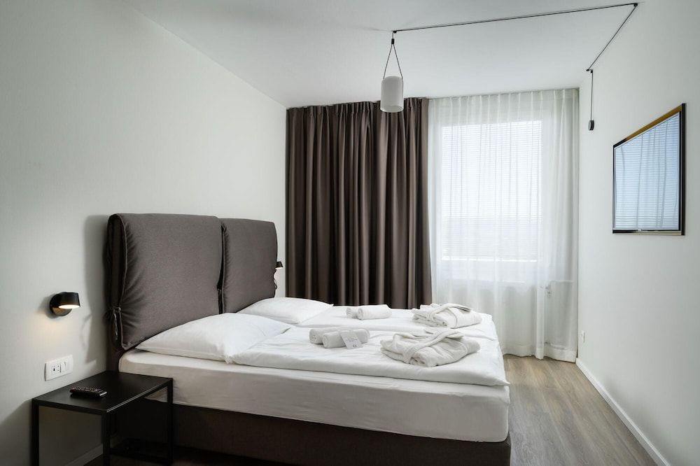 undefined B&B Hotel Ljubljana Park 5